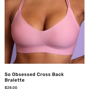 Seamless Cross-Back Bralette - Pink